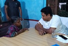 ପ୍ରଣବ ନିଆରା ଜନଶୁଣାଣି : ପଂଚାୟତରେ କଲେ ରାତ୍ରିଯାପନ, ବୁଝିଲେ ଲୋକଙ୍କ ଦୁଃଖ..