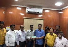 ସାମ୍ବାଦିକଙ୍କ ସହ ନବୀନ : ଚିକତ୍ସା ପାଇଁ ଦେଲେ 2ଲକ୍ଷ ସହାୟକ