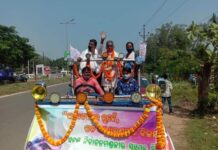 ବାଲେଶ୍ୱରରେ ବେଣୁ ମଉସା ମାନିଆ : ପ୍ରଚାର ଏଵେ ଲୋକଙ୍କ ଜିପରେ..