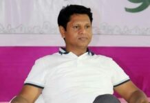୩ଟି ସ୍କୁଲକୁ ପୌଷ୍ୟ ସ୍କୁଲ ଭାବେ ଗ୍ରହଣ କଲେ ପ୍ରଣବ……..