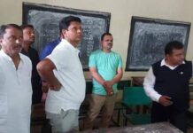 ପୁଣି ପ୍ରଣବ ସାଜିଲେ ଉଦାହରଣ : ପୋଷ୍ୟ ସ୍କୁଲ ଦାୟିତ୍ୱ ନେଇଥିବା ବାରିପଦାର କୃଷ୍ଣଚନ୍ଦ୍ର ଉଚ୍ଚ ବିଦ୍ୟାଳୟ ସମସ୍ୟା ବୁଜିଲେ…