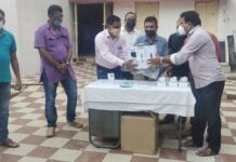 ଓୟୁଜେ ପକ୍ଷରୁ ଜିଲ୍ଲା ସ୍ୱାସ୍ଥ୍ୟ କେନ୍ଦ୍ରକୁ ଅକ୍ସିଜେନ କନସେଷ୍ଟ୍ରେଟର , ଥାର୍ମଲ ସ୍କେନିଂ ଓ ଅକ୍ସୀମିଟର ପ୍ରଦାନ