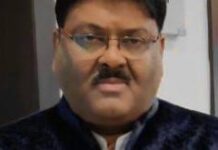 ପେଟ୍ରୋଲ ଓ ଡିଜେଲ ଦରବୃଦ୍ଧି ନେଇ ନିଜ ପ୍ରତିକ୍ରିୟା ରଖିଲେ ପେଟ୍ରୋଲିୟମ ଡିଲର ସଂଘର ସାଧାରଣ ସମ୍ପାଦକ ସଞ୍ଜୟ ଲାଠ…