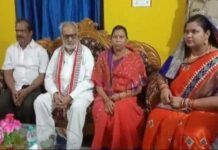 ଭିନ୍ନ ଏକ ମଣିଷ ଗଣେଷୀ ଲାଲ୍ , ରାଜଭବନ କର୍ମଚାରୀଙ୍କ ହେଲେ ଅତିଥି…