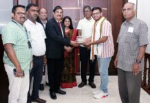 ୟୁରୋପର ସର୍ବୋଚ୍ଚ ଶିଖର ଆରୋହଣ କରିଥିବା ସମ୍ ହସ୍ପିଟାଲ୍ର ଇନ୍ଟର୍ଣ୍ଣଙ୍କୁ ସମ୍ବର୍ଦ୍ଧନା…