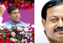 ଶଙ୍ଖରେ ଚମକୁଛନ୍ତି ଦେବୀ, ଉଦୟ ହେଲେ ଅରୁଣ …..