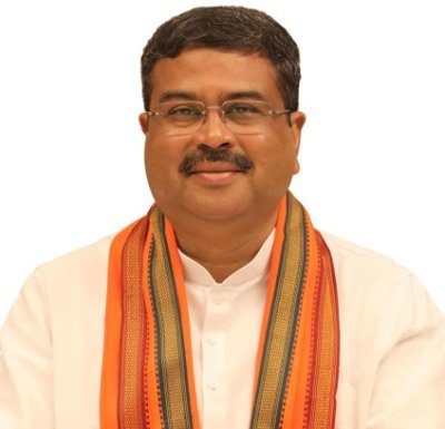 ଦେଶରେ ଚମକିଲେ ଧର୍ମେନ୍ଦ୍ର