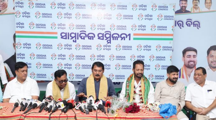 ବିଜେପି ବେପାରୀଙ୍କ ଦଳ; ଲୋକଙ୍କଠୁ ଶୋଷିବା ଏମାନଙ୍କ କାମ: ଭକ୍ତ